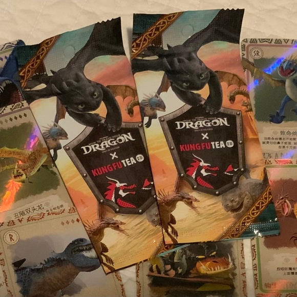 How to train your dragon sealed packs - Picture 1 of 6